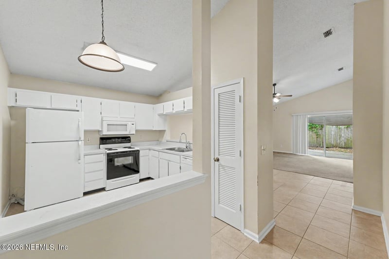 2265 Destine Ln, Jacksonville, FL 32233