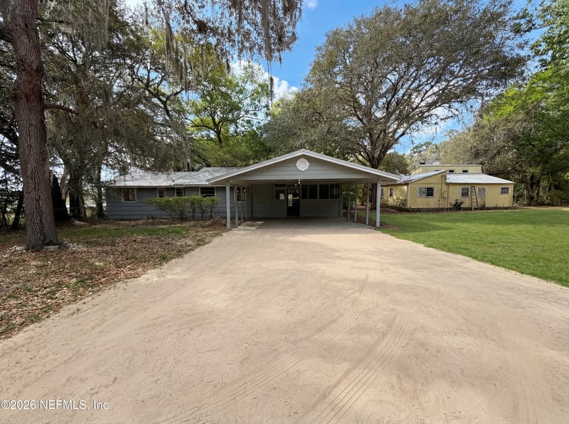 6917 Gatorbone Rd, Keystone Heights, FL 32656