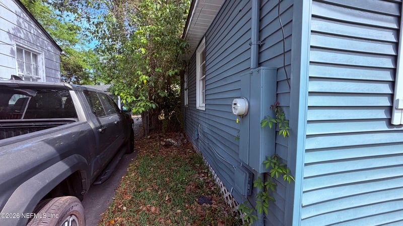 2881 Lenox Ave, Jacksonville, FL 32254