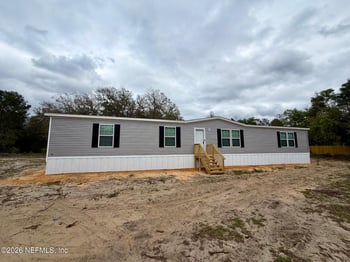 352 County Road 315, Interlachen, FL 32148