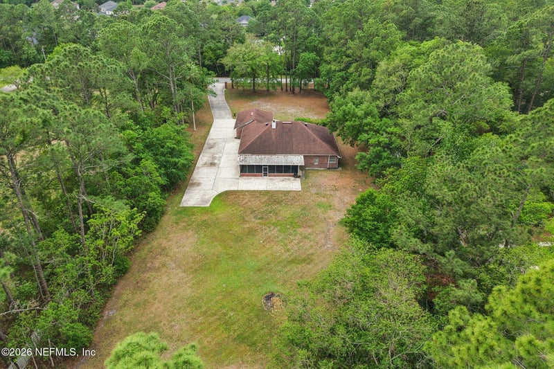 1275 Whispering Pines Rd, St Johns, FL 32259