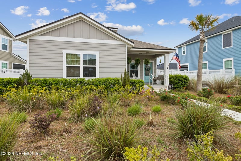 250 Daydream Ave, Yulee, FL 32097