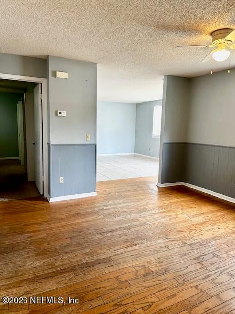 2726 Hidden Village Dr, Jacksonville, FL 32216