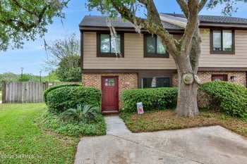 7012 Prestwick Cir, Jacksonville, FL 32244