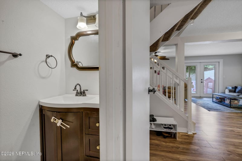 7012 Prestwick Cir, Jacksonville, FL 32244