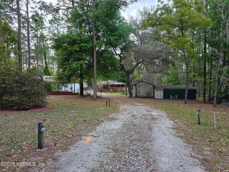 110 Hill Top Loop, Hawthorne, FL 32640