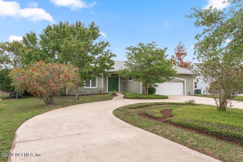 14114 Pine Island Dr, Jacksonville, FL 32224