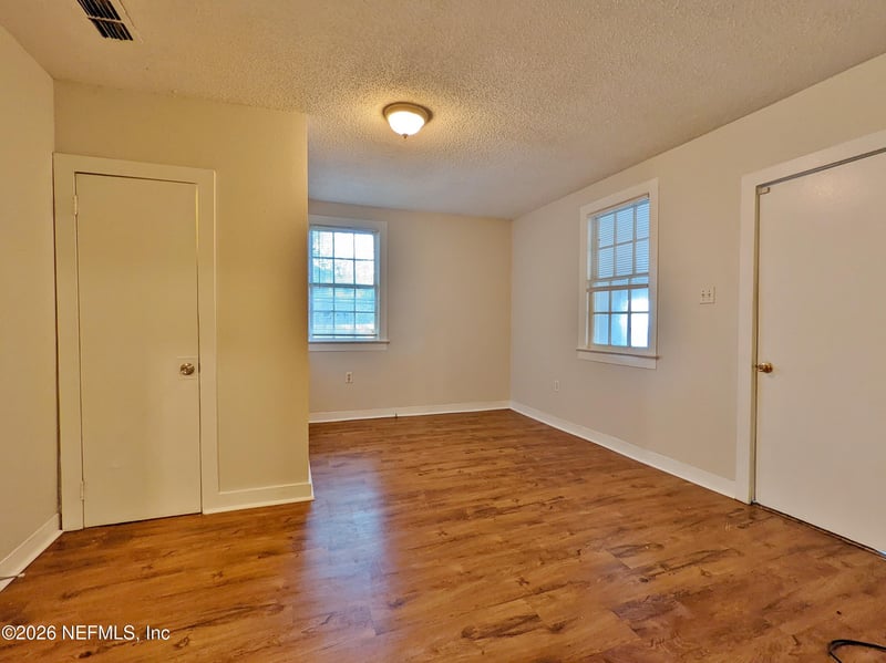 5454 Timuquana Rd, Jacksonville, FL 32210