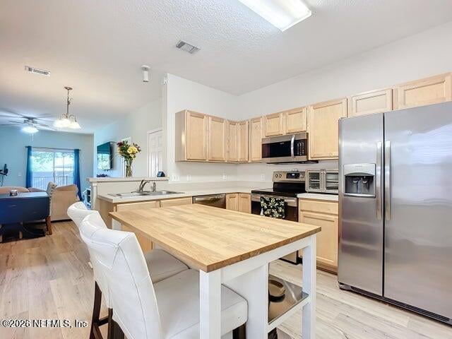 521 Scrub Jay Dr, St Augustine, FL 32092