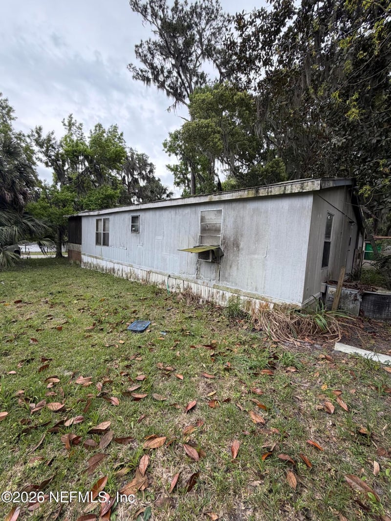 109 Million St, East Palatka, FL 32131