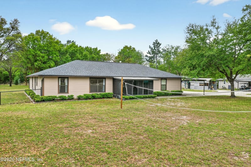 4537 Junction Dr, Middleburg, FL 32068