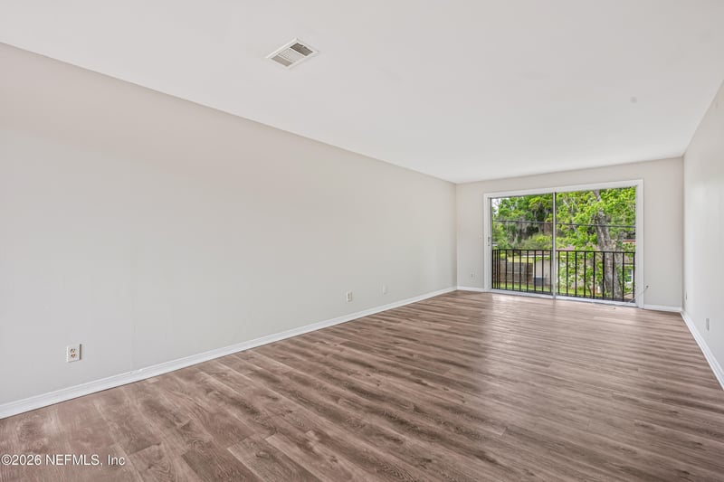 1716 El Camino Rd #6, Jacksonville, FL 32216