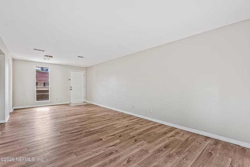 1716 El Camino Rd #6, Jacksonville, FL 32216