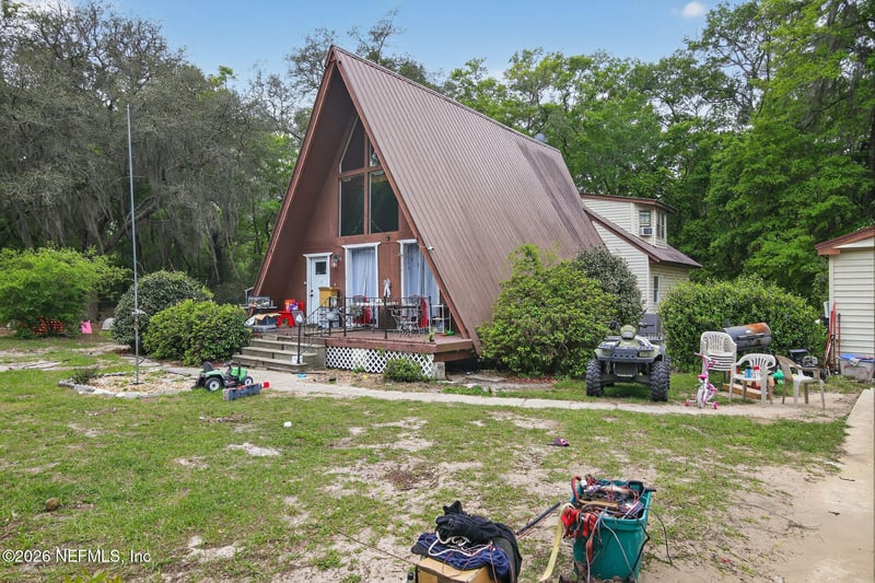 509 Kennedy Ave, Interlachen, FL 32148