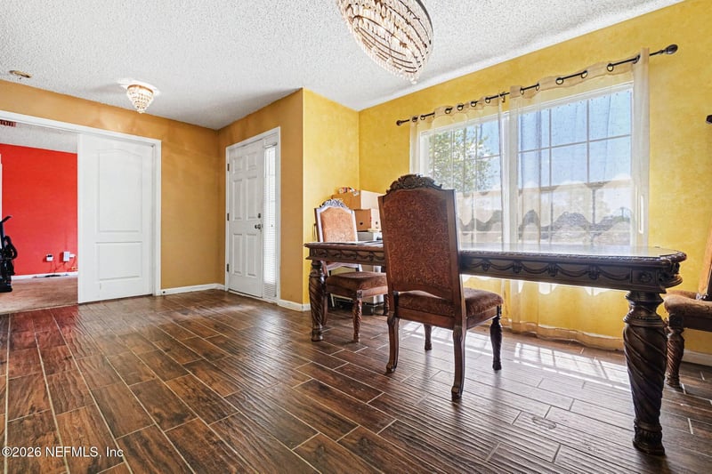 6525 Silk Leaf Ln, Jacksonville, FL 32244