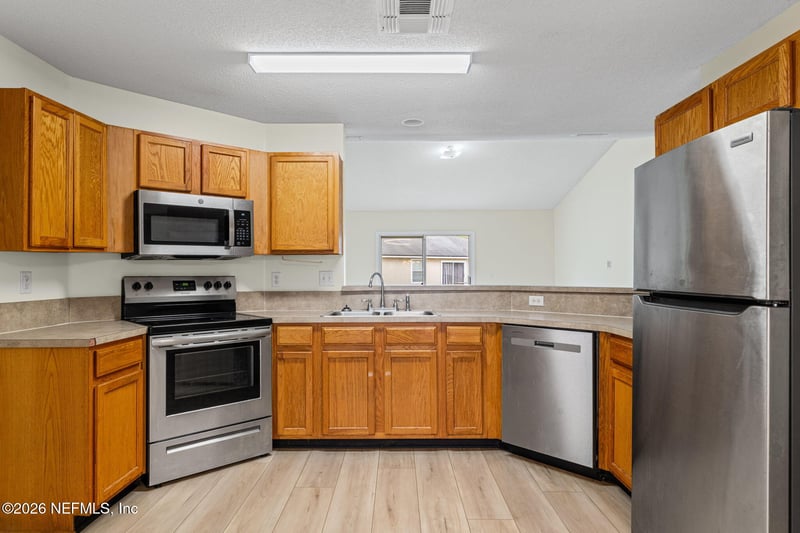 3773 Lauren Crest Ct, Jacksonville, FL 32221