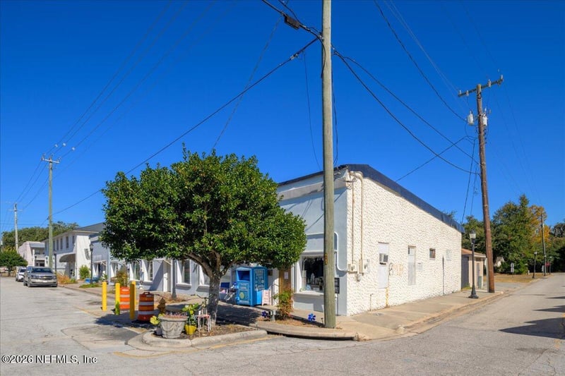 23 College St, Macclenny, FL 32063