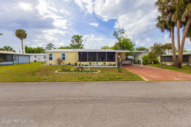 109 Bayou Dr, Satsuma, FL 32189