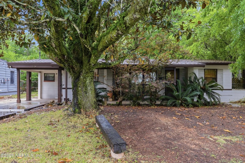 1134 Carthage Dr, Jacksonville, FL 32218