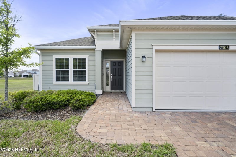 7302 Jemmah Ln, Jacksonville, FL 32222