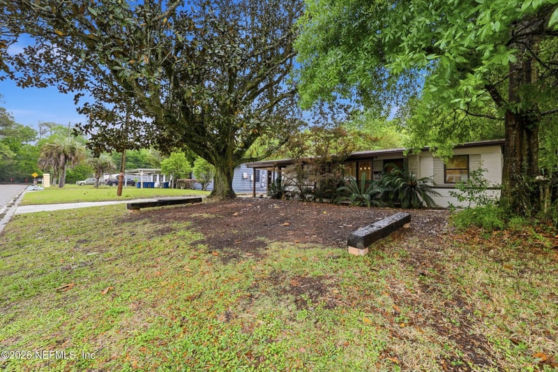 1134 Carthage Dr, Jacksonville, FL 32218