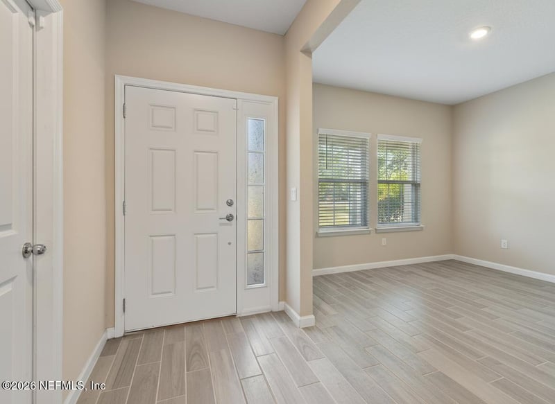 7302 Jemmah Ln, Jacksonville, FL 32222