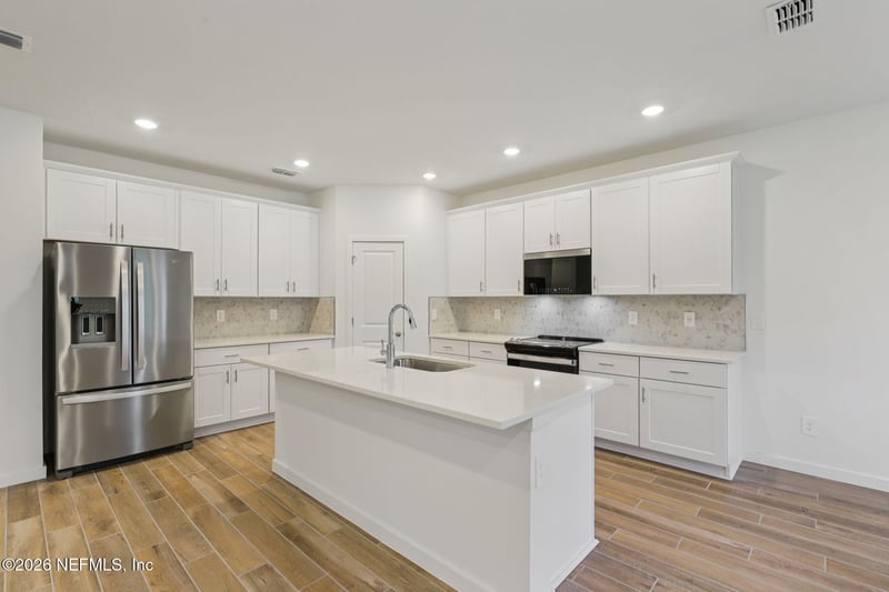 65 Ararat Dr, Palm Coast, FL 32137