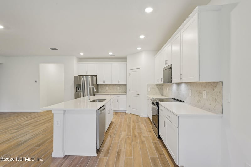 65 Ararat Dr, Palm Coast, FL 32137