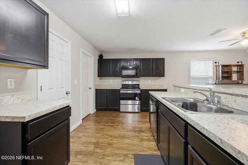 12067 Sands Pointe Ct, Macclenny, FL 32063