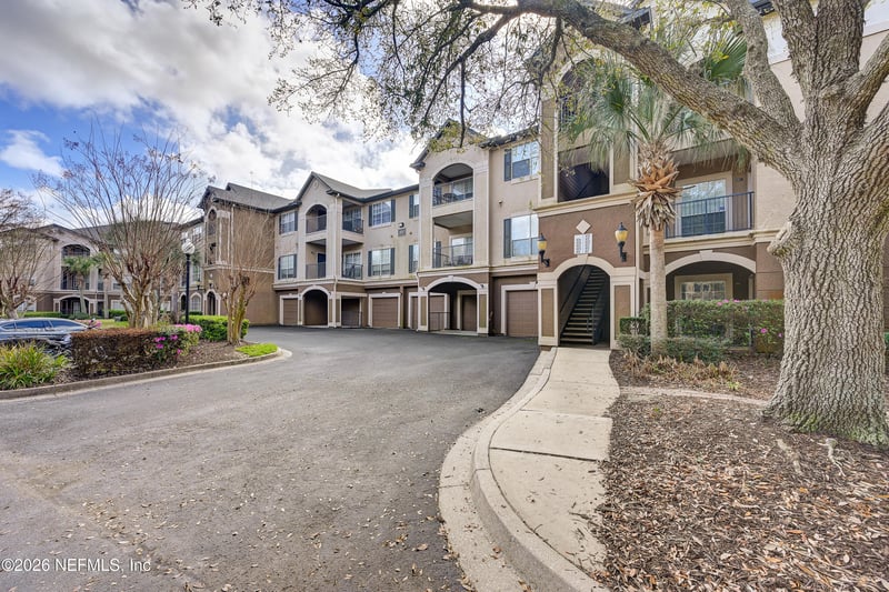 10961 Burnt Mill Rd #824, Jacksonville, FL 32256