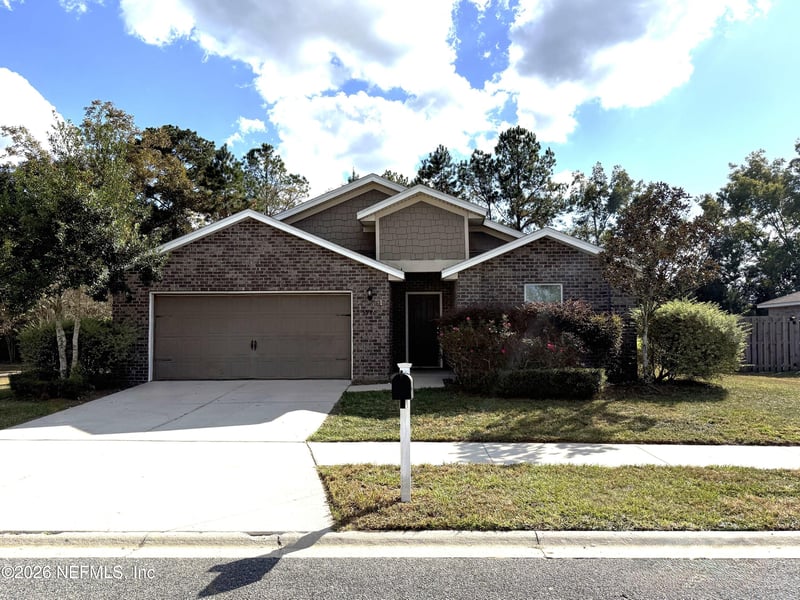 5980 Sands Pointe Dr, Macclenny, FL 32063