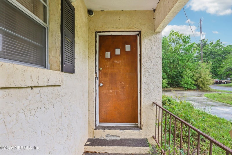 2061 Azalea Ln, Orange Park, FL 32073