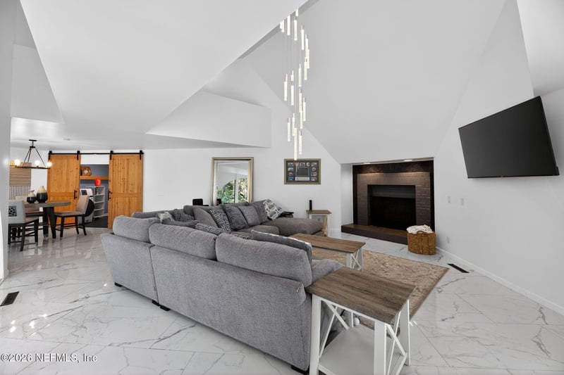 2970 Shady Dr, Jacksonville, FL 32257