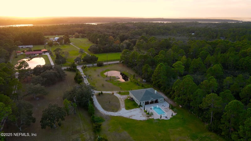 13045 Sawpit Rd, Jacksonville, FL 32226