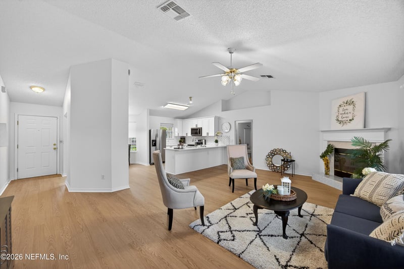 2411 Paris Mill Rd, Jacksonville, FL 32221