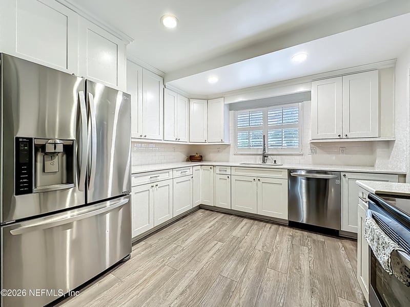 5553 Salerno Rd, Jacksonville, FL 32244