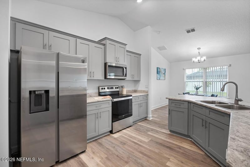 16 Powder Ln, Palm Coast, FL 32164