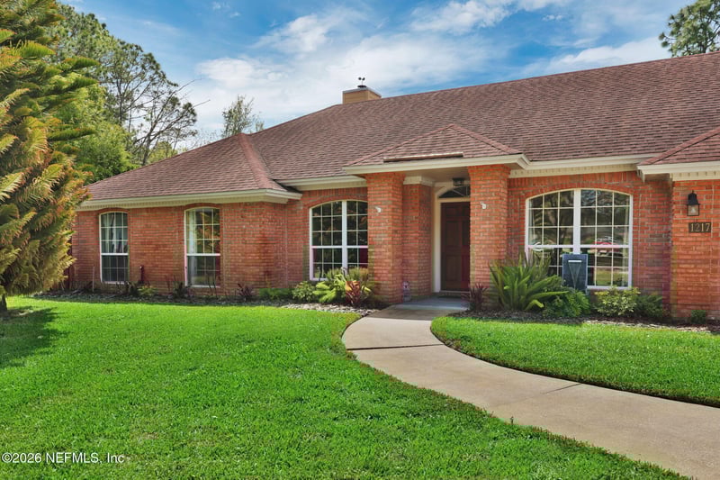 1217 Shallowford Dr, Jacksonville, FL 32225