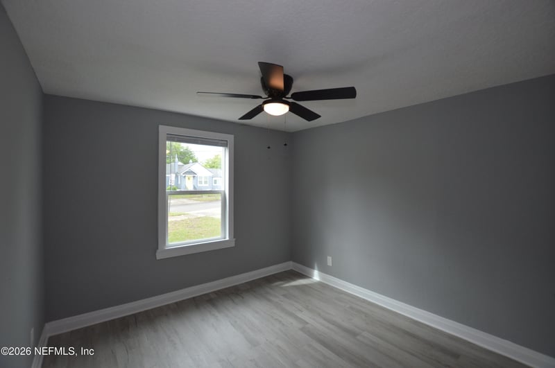 311 Chestnut Dr, Jacksonville, FL 32208