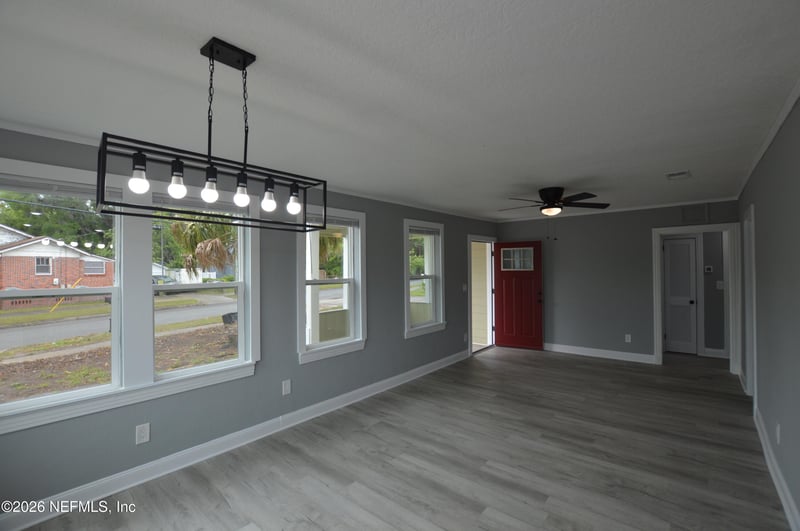 311 Chestnut Dr, Jacksonville, FL 32208