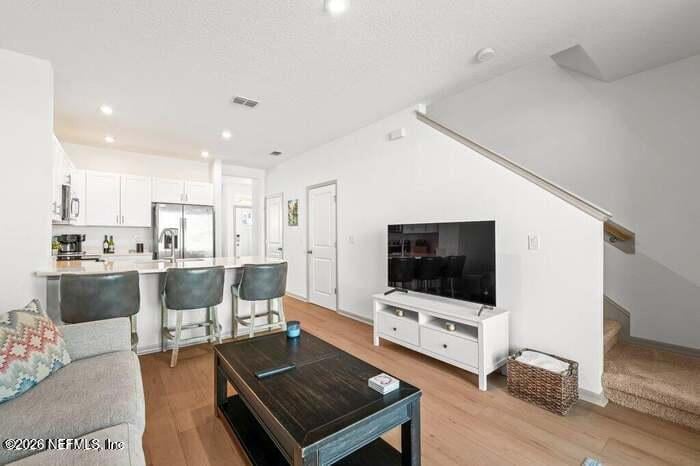 281 Annies Pl, Jacksonville, FL 32218