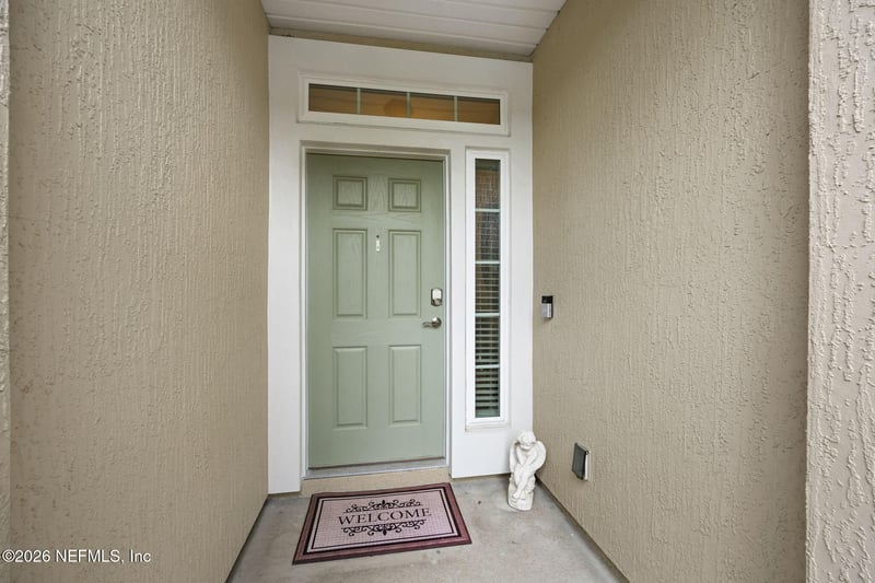 219 Richmond Dr, St Johns, FL 32259