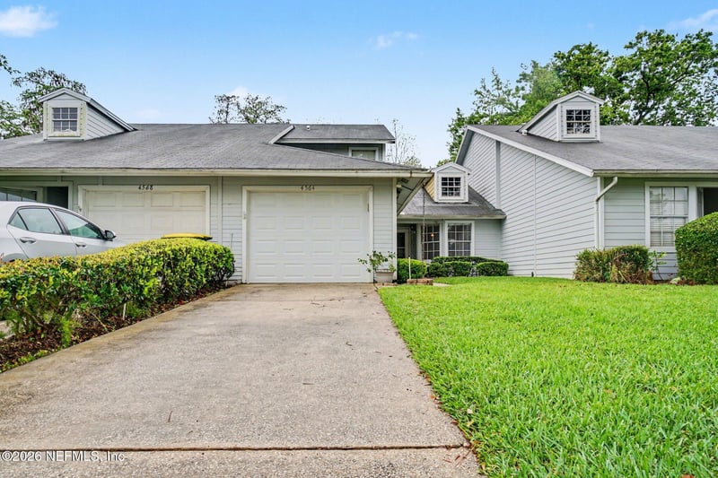 4564 Wandering Oaks Ct, Jacksonville, FL 32257