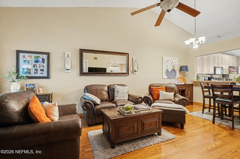 4564 Wandering Oaks Ct, Jacksonville, FL 32257