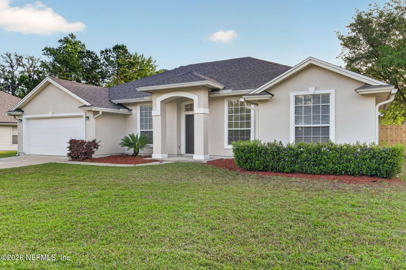 3035 Five Oaks Ln, Green Cove Springs, FL 32043