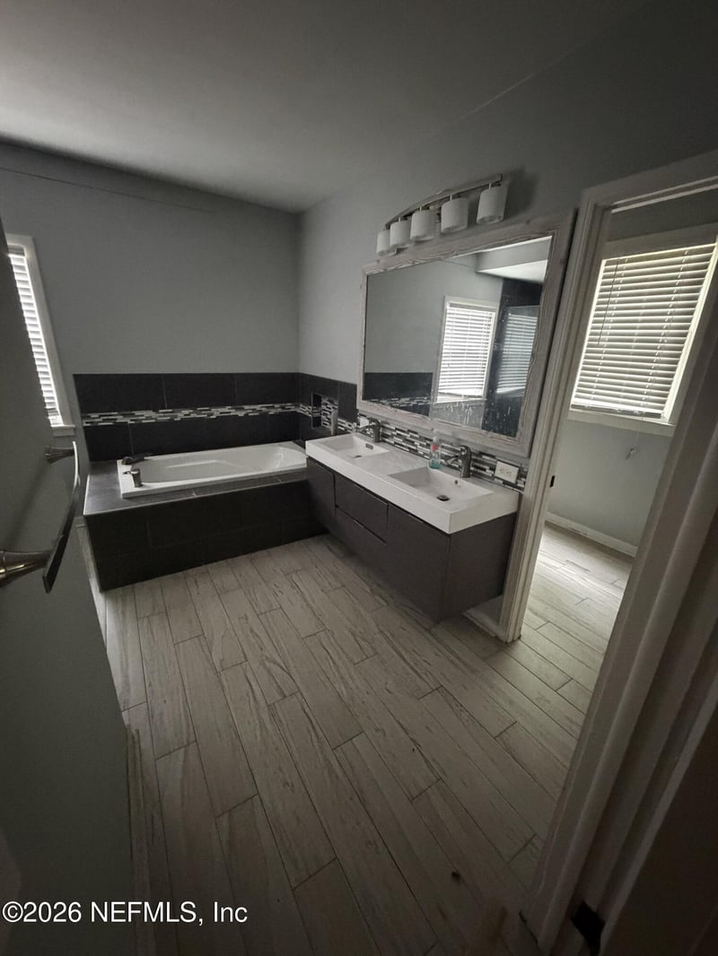 3216 Randall St, Jacksonville, FL 32205