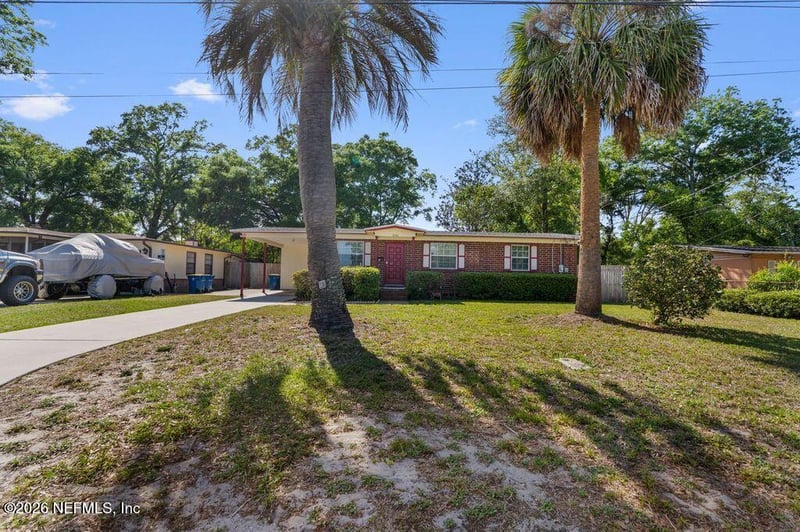 2306 Red Oak Dr, Jacksonville, FL 32211