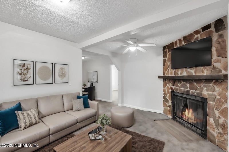 3263 Thomas St, Jacksonville, FL 32254