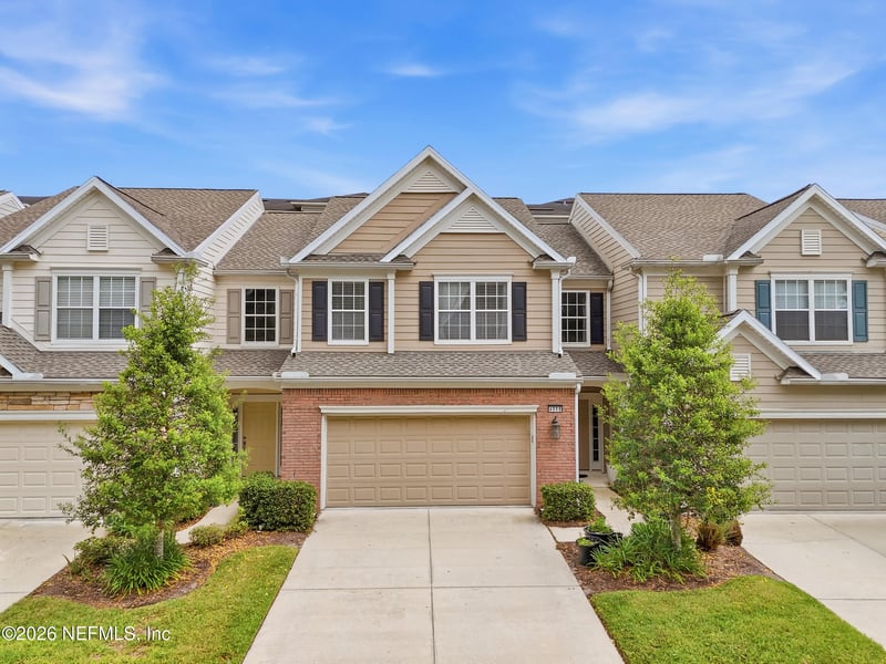 4008 Lionheart Dr, Jacksonville, FL 32216