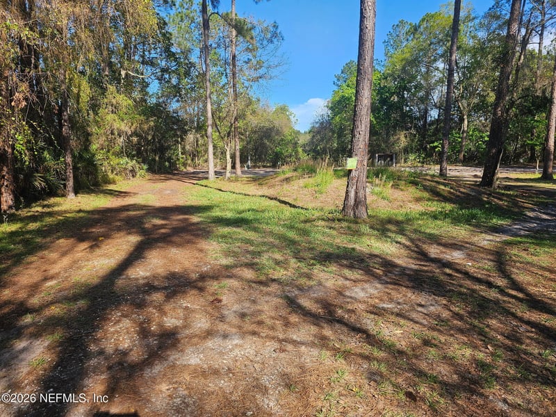 396 Stokes Landing Rd, Palatka, FL 32177
